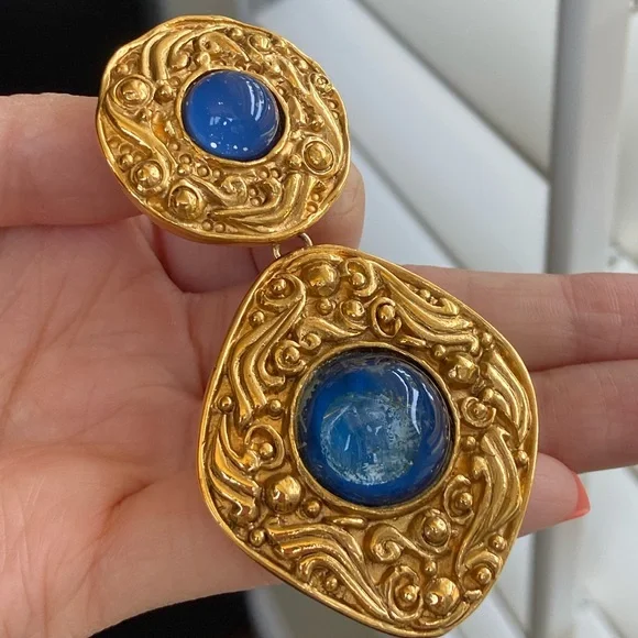 Chanel Rare Blue Gripoxi Dangle Diamond Brooch - Picture 5 of 6